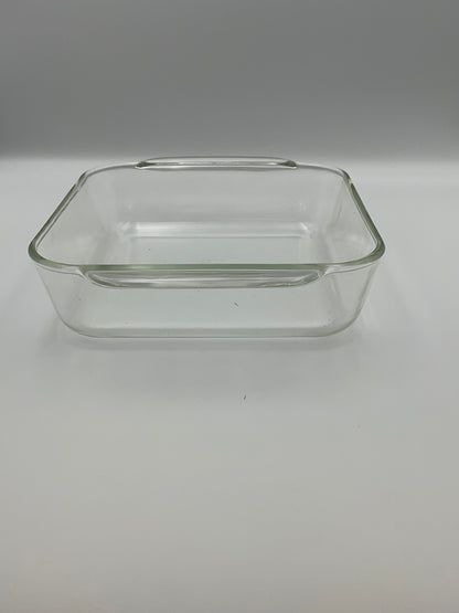 Set of 4 original 1986 Pyrex glass baking set. 4359