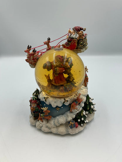 Lifestyle Studios Holiday Collection Musical Santa & Sleigh Waterglobe