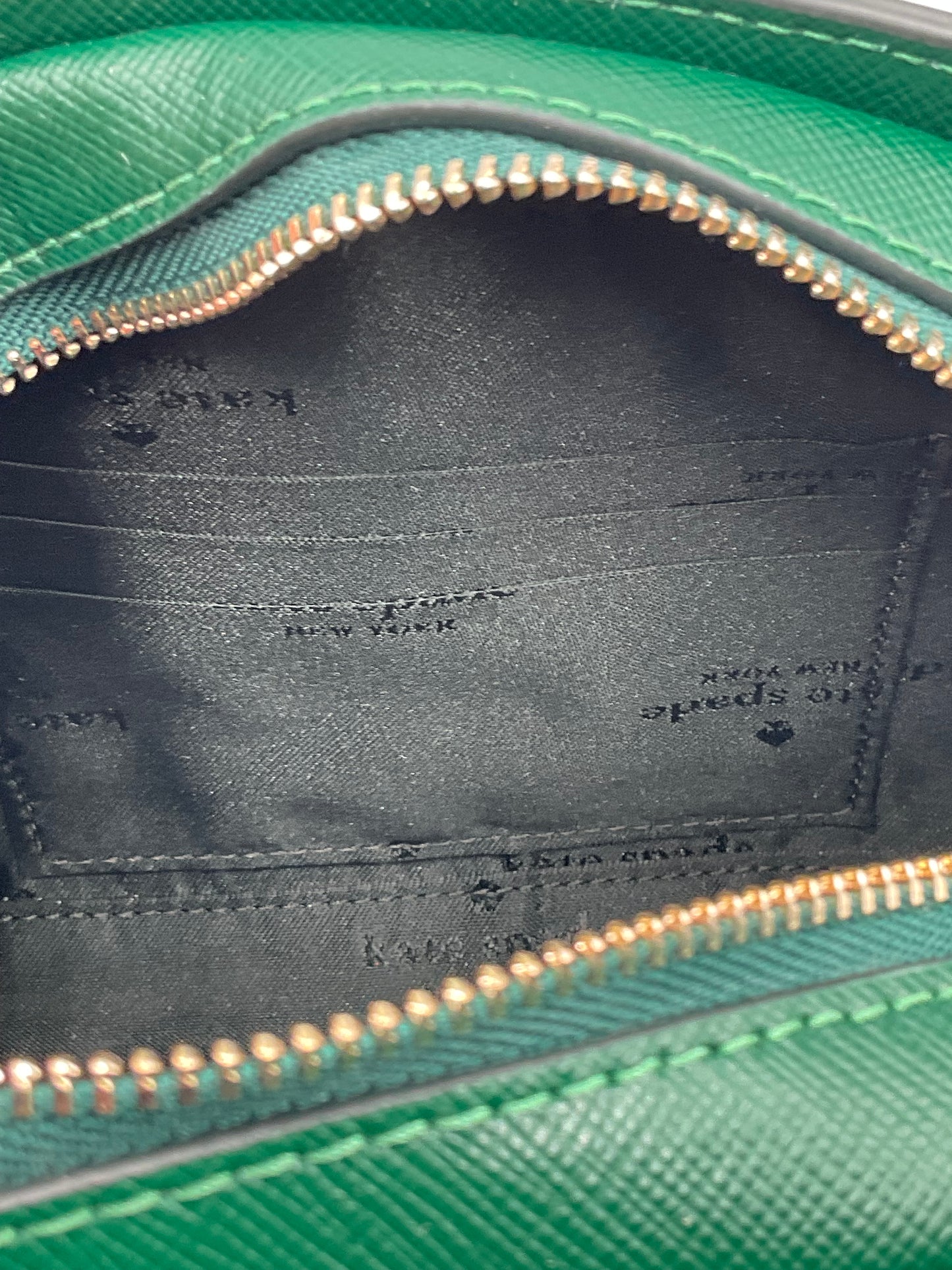 Kate Spade New York Forest Green Cross Grain Designed Leather Cross Body Bag