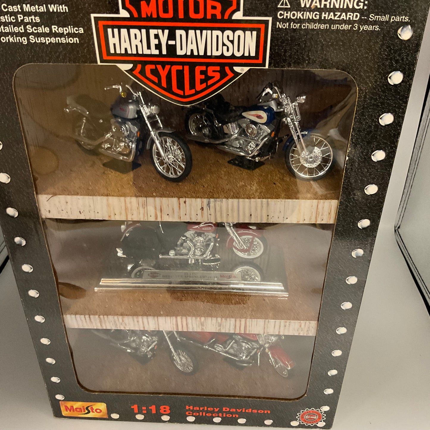 Harley Davidson Motorcyles Set of 5 1:18 Scale Model Collection New Unopened