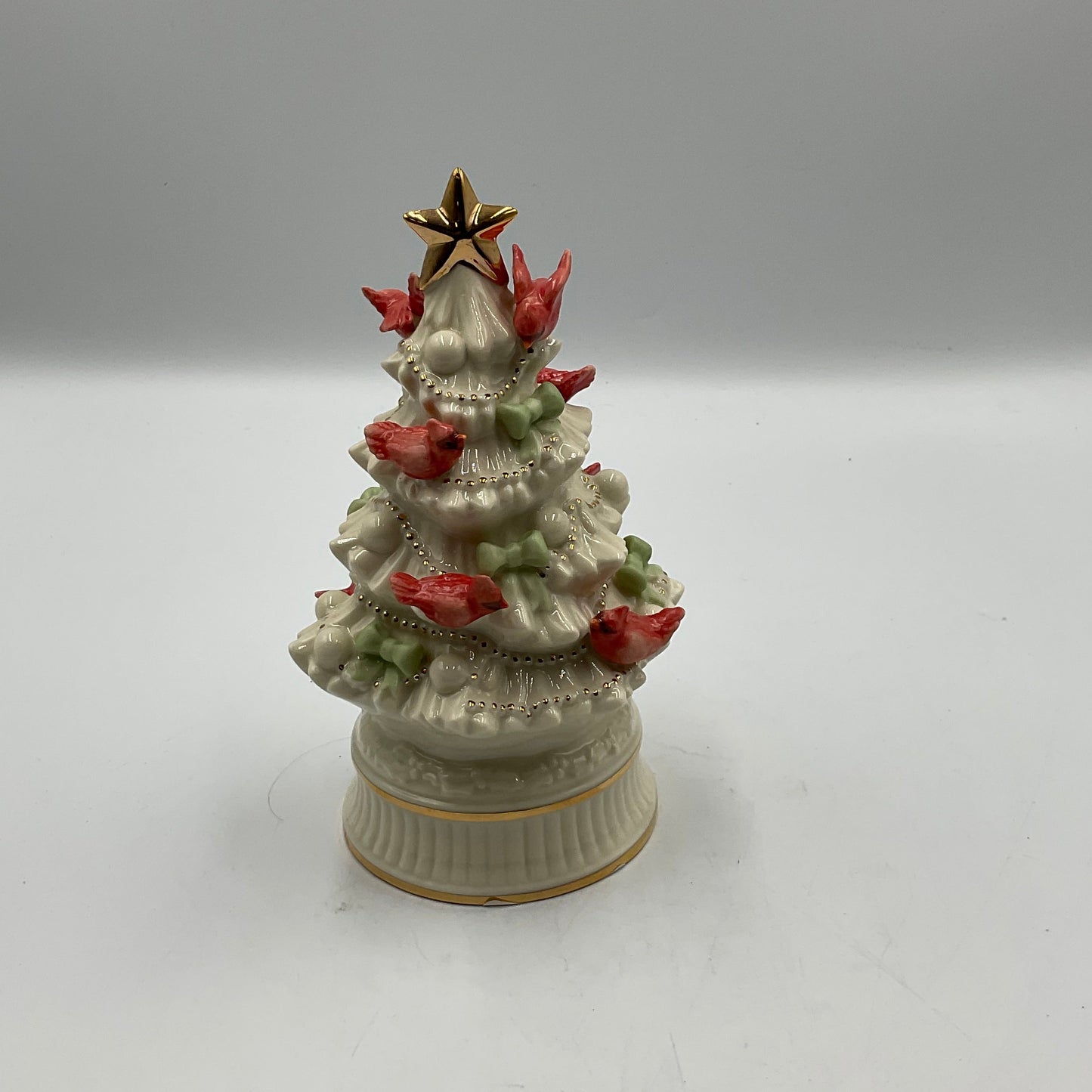 Lenox Wonderland Wishes Musical Tree Christmas