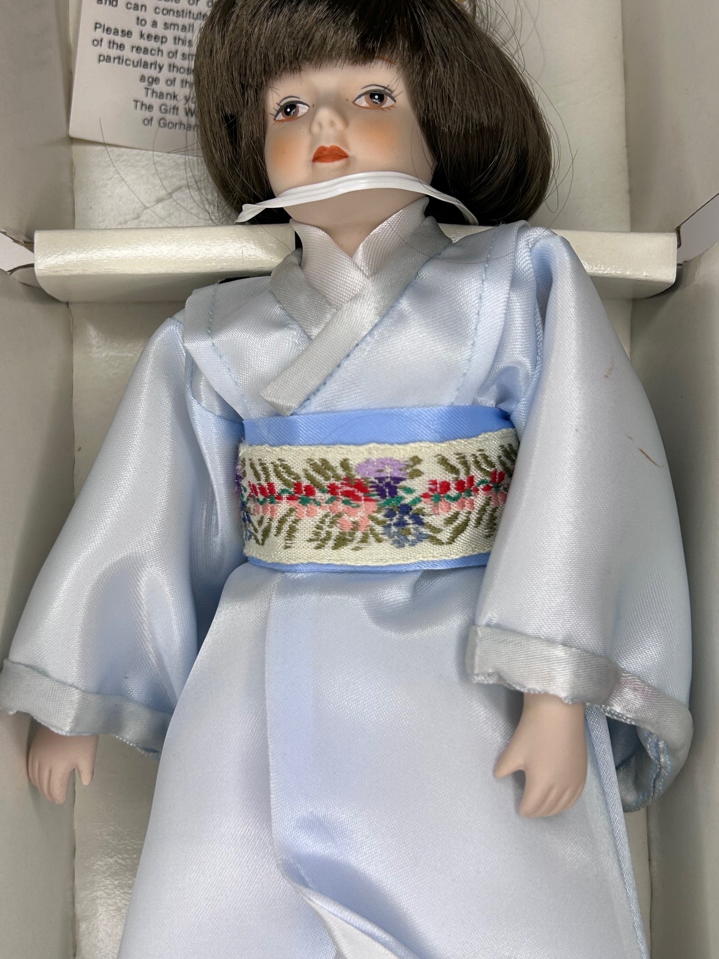 Gorham Around the World Doll 5th Anniversary Collection Japan Mari Vintage 1985