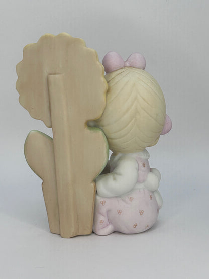 Precious Moments Vintage 1988 Symbol of Membership A Growing Love Orig Box