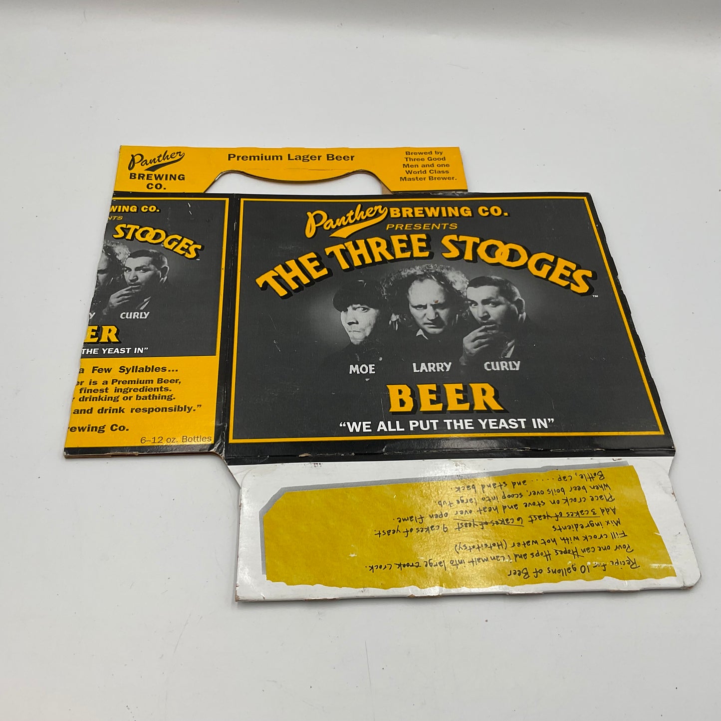 Vintage 1998 Collector’s 6 Pack Holder The Stooges Beer