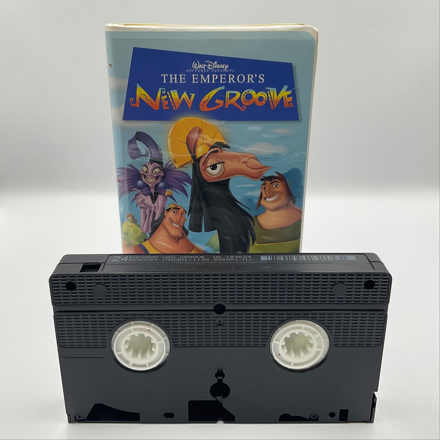 Walt Disney VHS The Emperor’s New Grove 2001 Vintage Video Tape Movie Film Not Tested