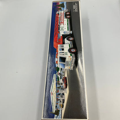 2000 Hess Toy Firetruck In The Box