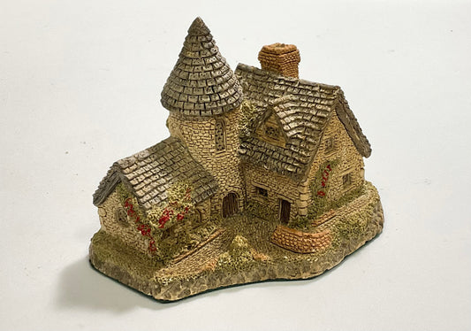 David Winter The Vicarage Miniature Cottage Figurine