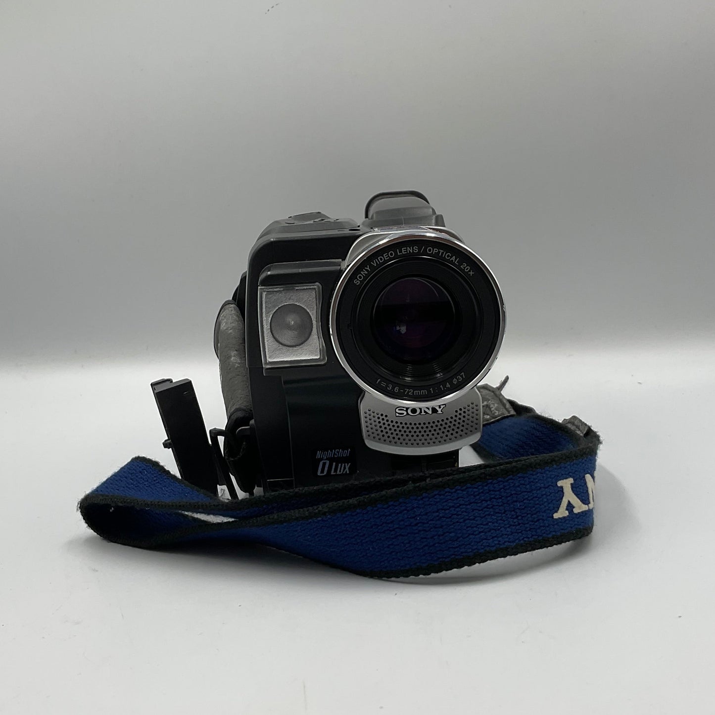 Ready NK Sony Handycam Vision CCD-TRV58 Untested Video Recorder