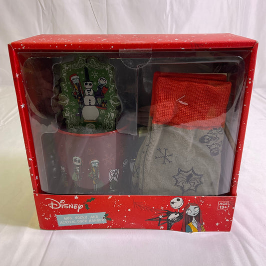 Tim Burtons The Nightmare Before Christmas Disney Holiday Gift Box Set Coffee Cup Socks Door Hanger Brand New in Original Box
