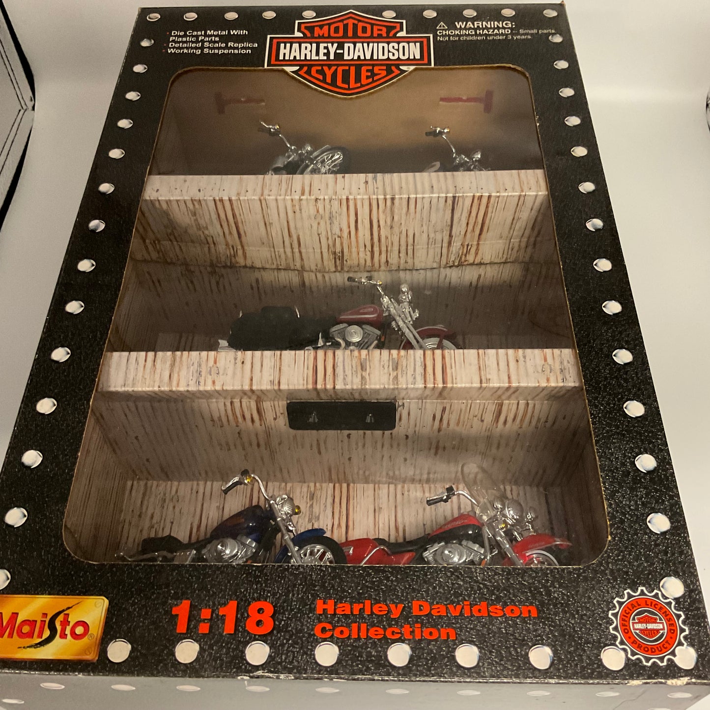 Harley Davidson Motorcyles Set of 5 1:18 Scale Model Collection New Unopened