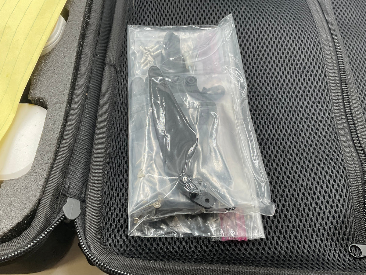 Hubsan Zino H117S 4K GPS Drone 3 Batteries Controller Charger Carry Case
