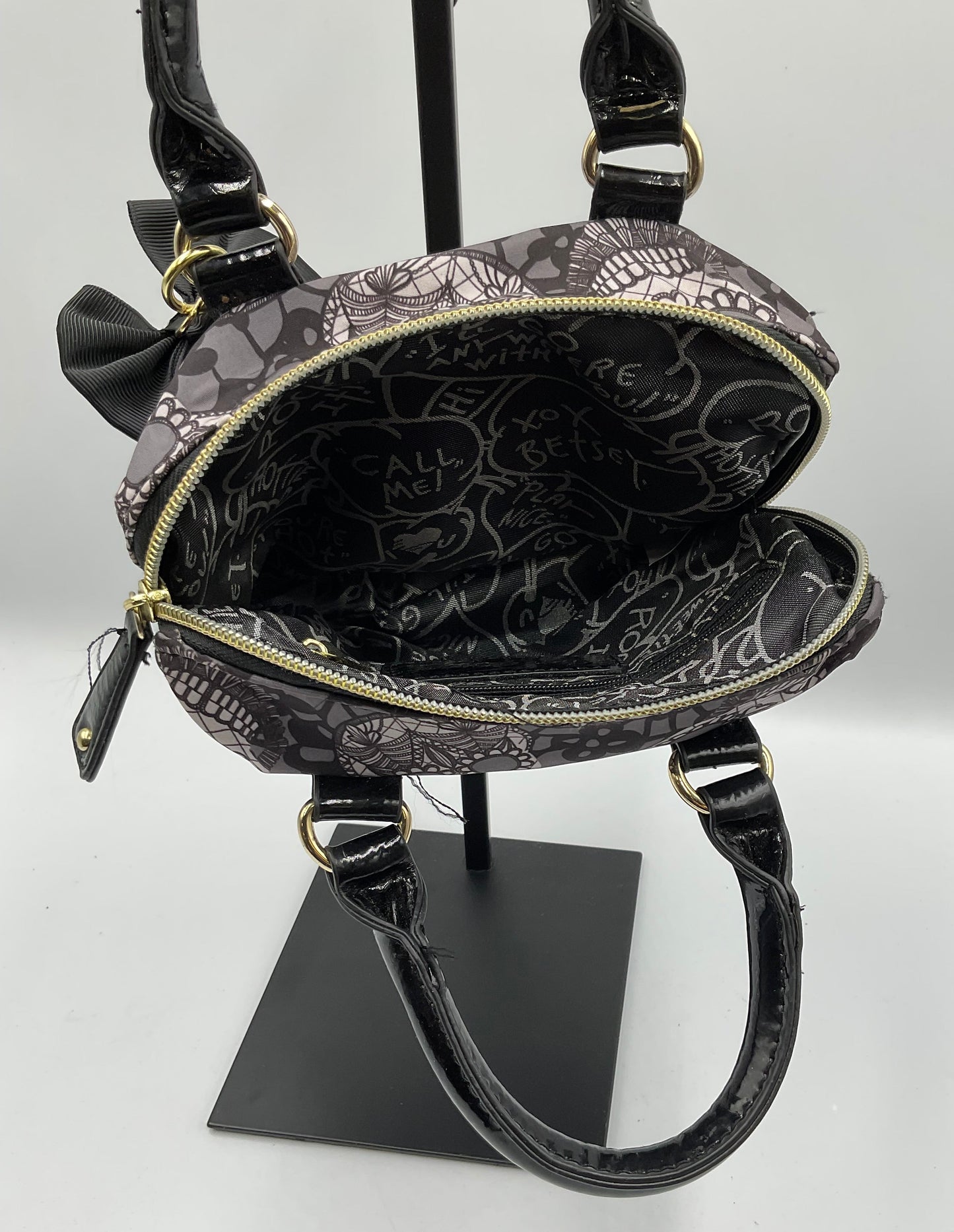 Betsey Johnson Sequin Skull Tote Handbag Bow Goldtone Hardware