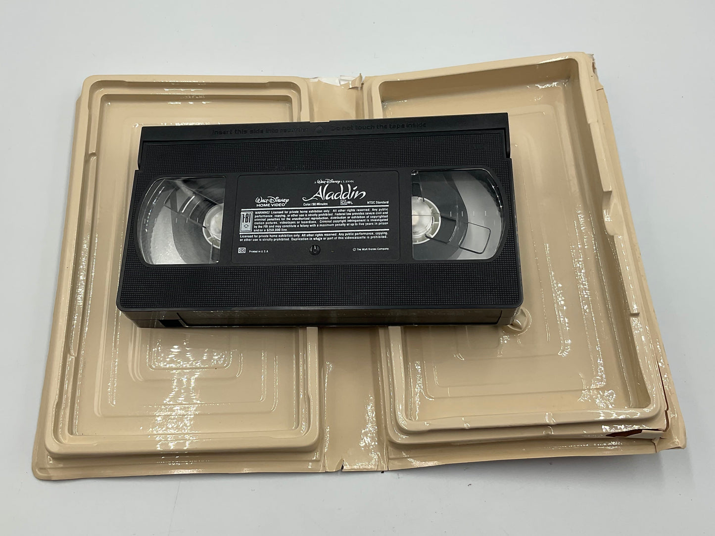 Walt Disney Classic Aladdin Vintage VHS Video Tape Movie