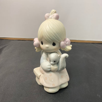 Enesco Precious Moments Figurine "Scent From Above" 1986 Vintage Collectible #100528 W/Original Box