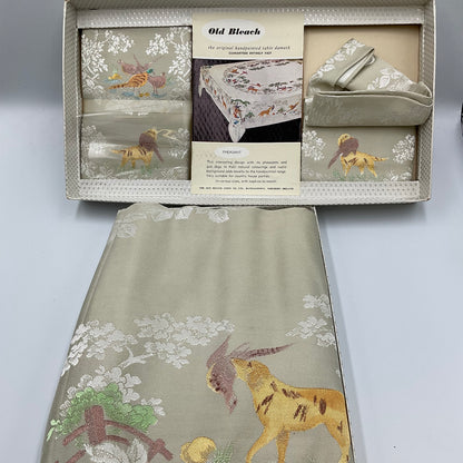 Vintage Old Bleach Tablecloth Pheasant Hunting with Matching Napkins
