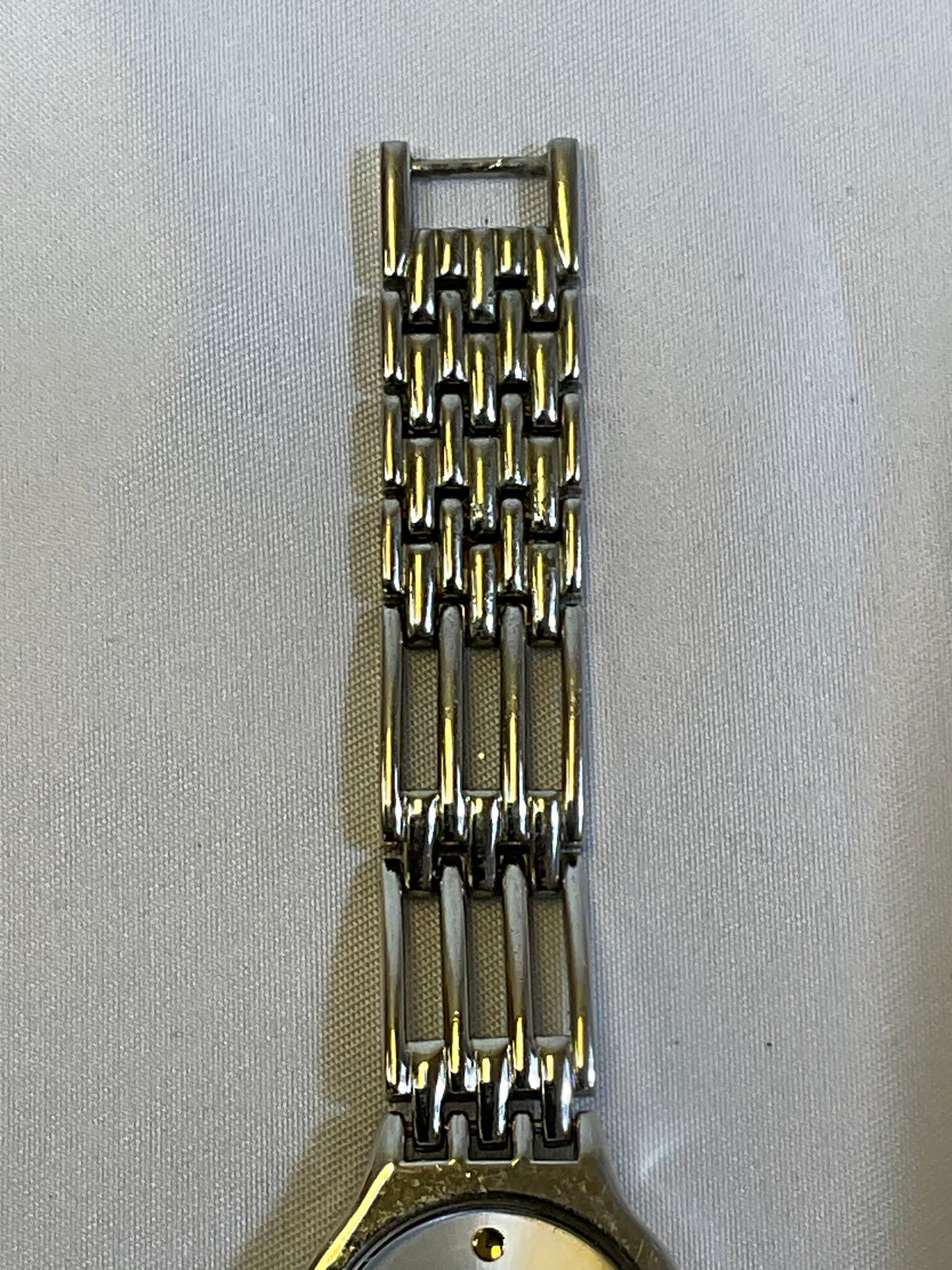 Movado 7777 Silvertone Women's Watch Goldtone Accents Pre-Owned