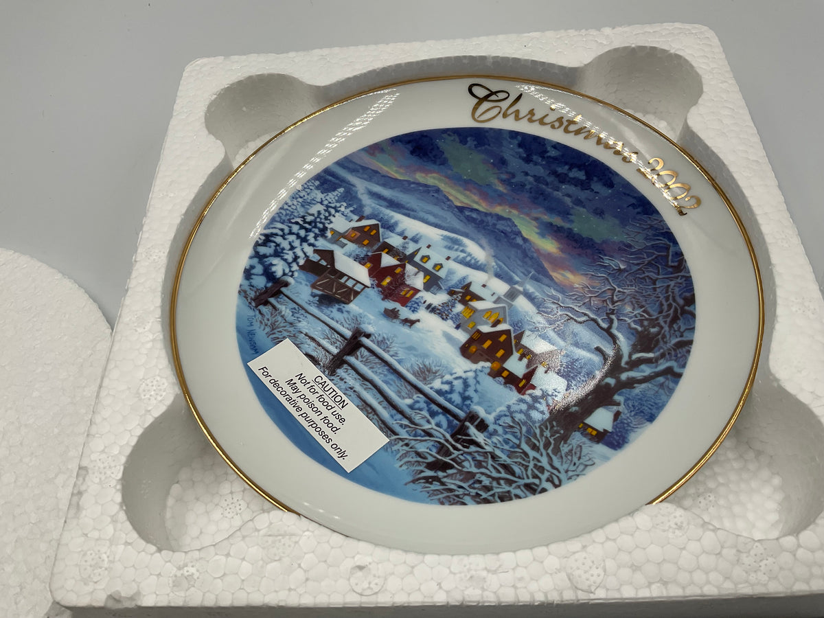 1980 Avon “Country Christmas”  Collector’s Plate