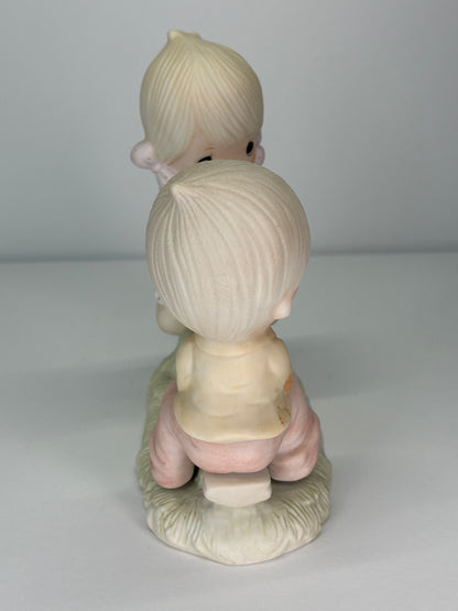 Precious Moments Vintage 1978 love Lifted Me Hand Painted Porcelain Collectible Figurine Original Box