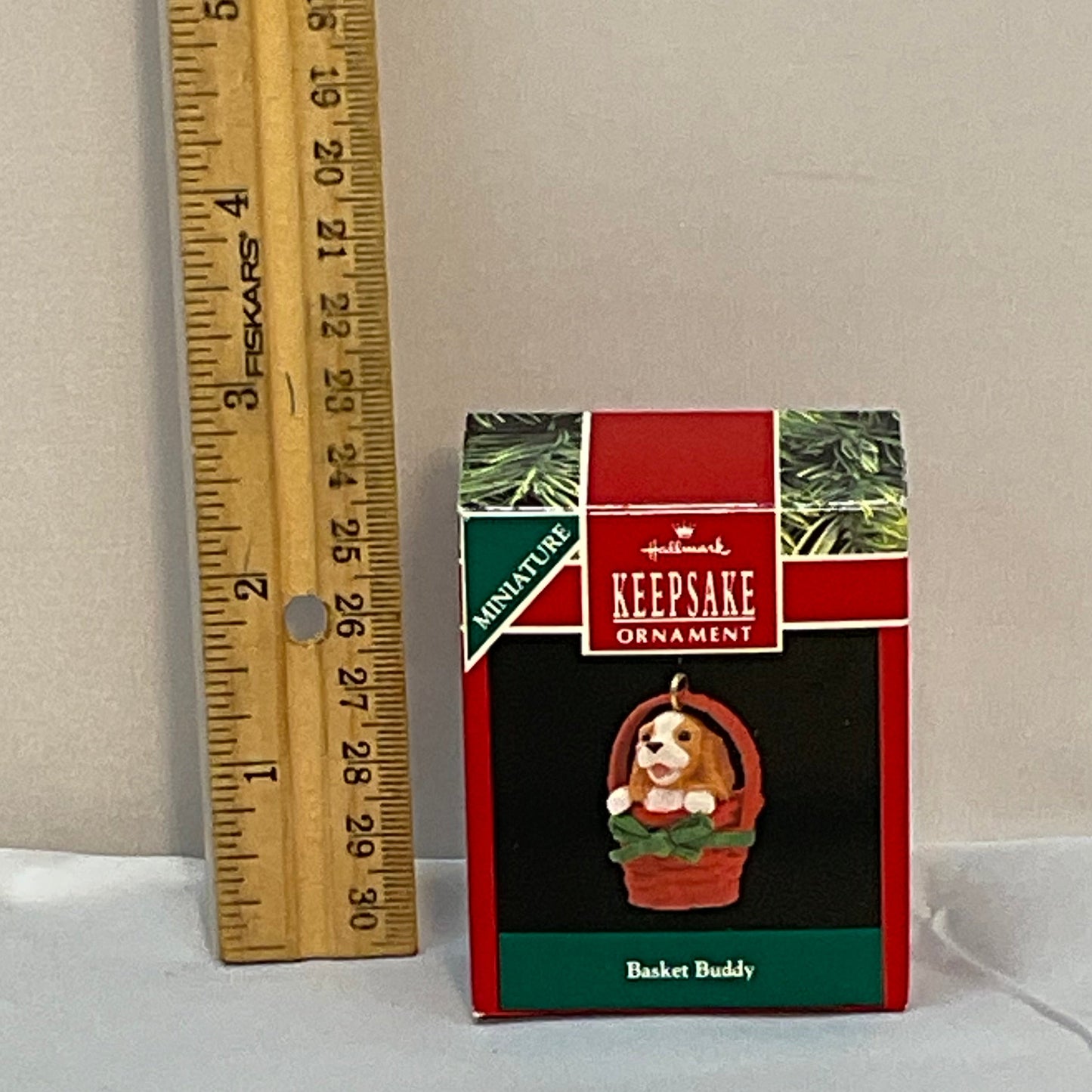 Hallmark 1990 Basket Buddy Puppy Dog miniature Christmas Ornament