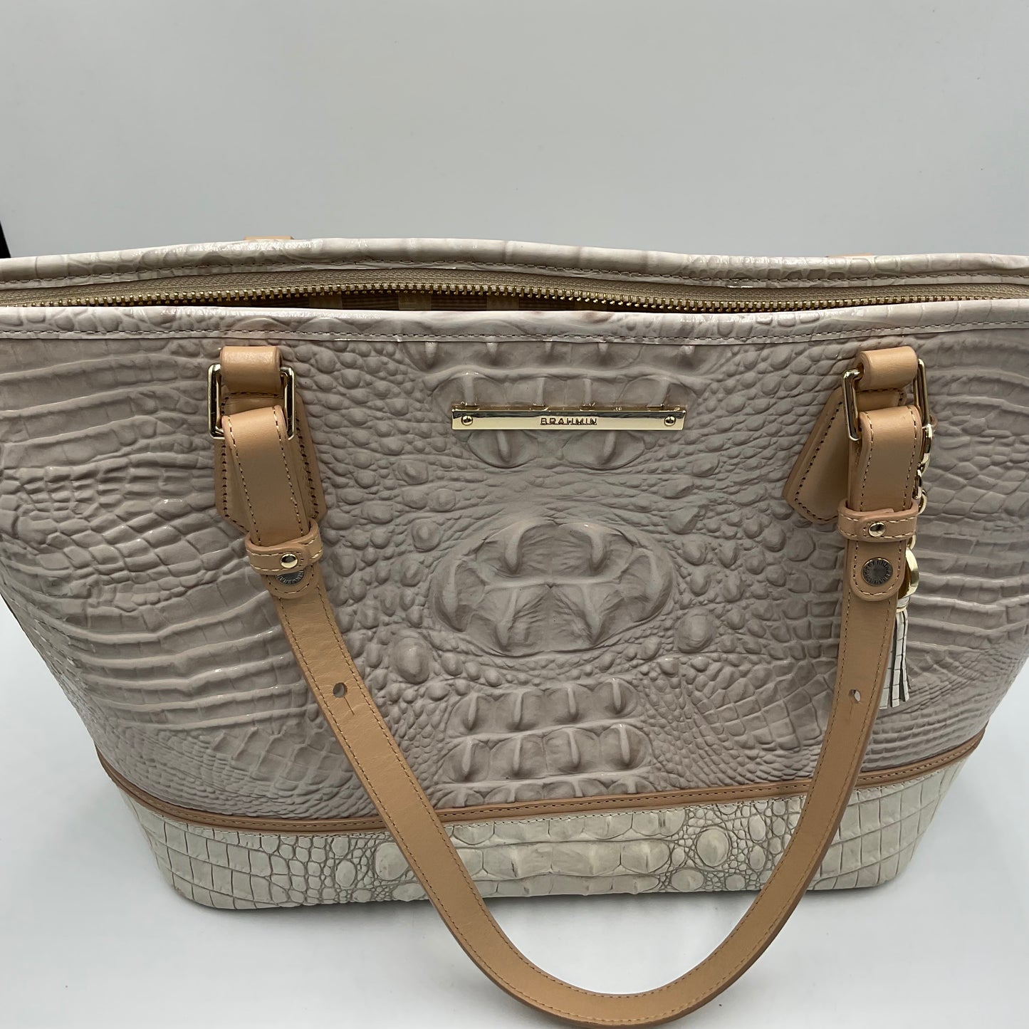 Brahmin White Handbag Distint Embossed Crocodile Texture Light Tan Straps