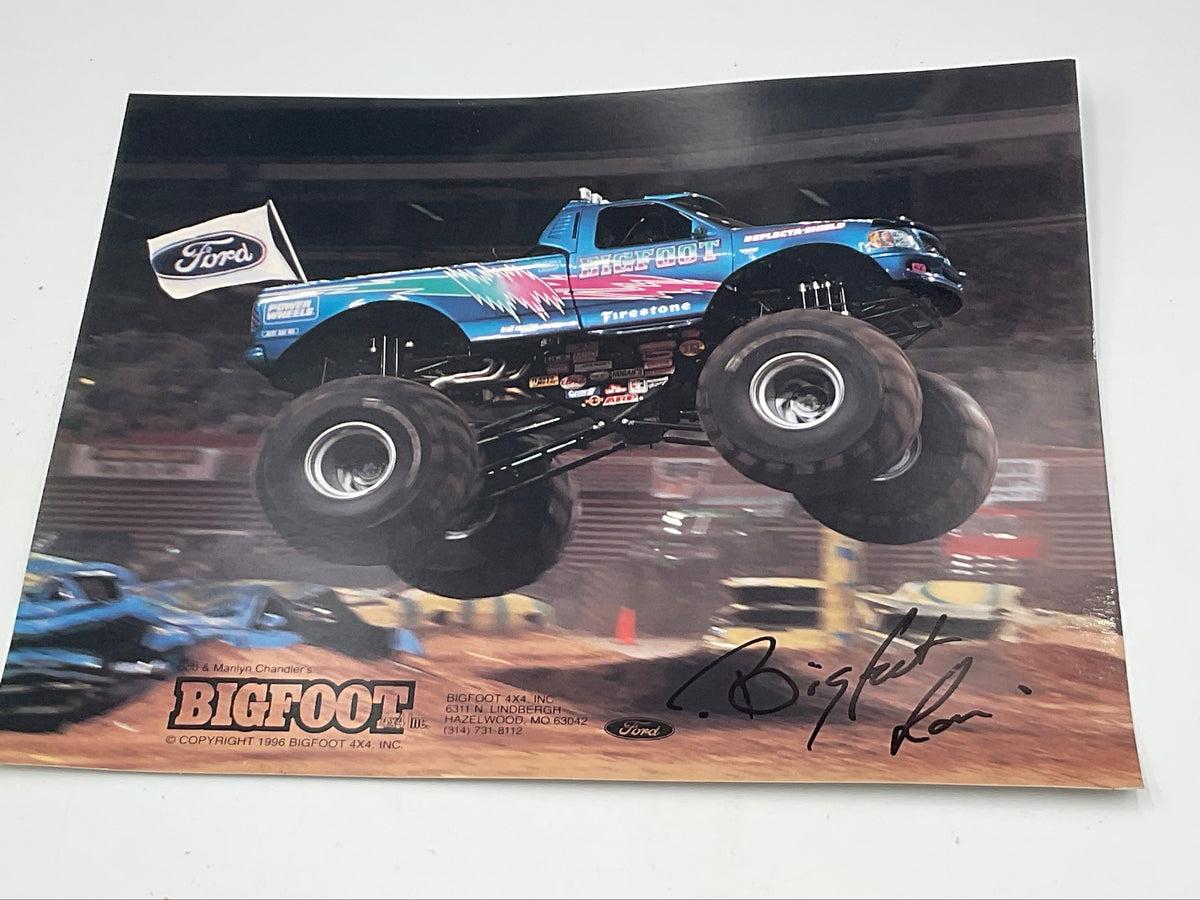 1996 Bigfoot Monster Truck Autographed Hero Card Ron Long Driver