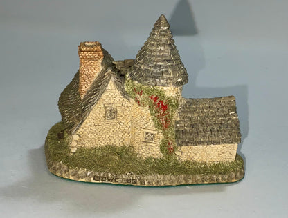 David Winter The Vicarage Miniature Cottage Figurine