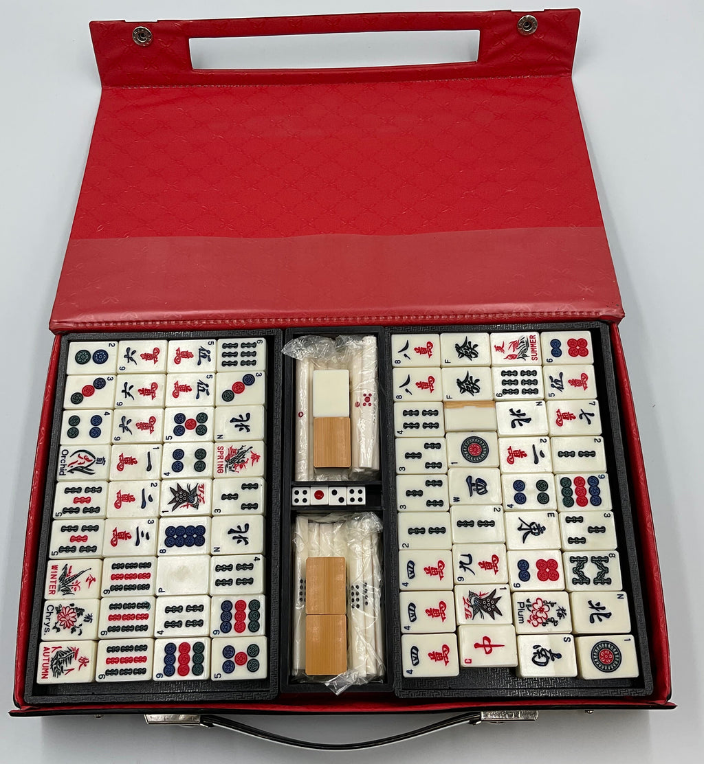 Vintage 1960s Chinese Mah-Jong Game of Four Winds Travel Size Complete Set