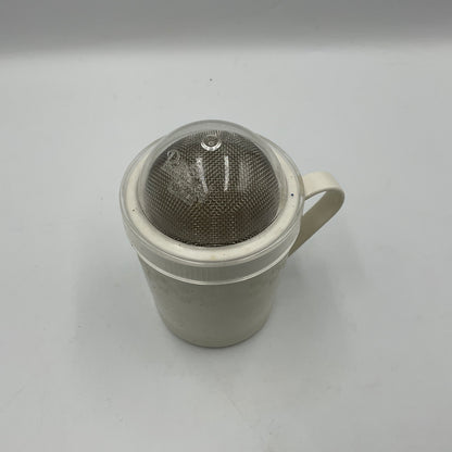 Pampered Chef Flour And Sugar Shaker