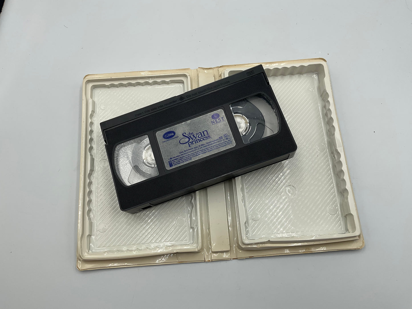 Vintage the Swan Princess VHS 1995 Turner Home Entertainment Clamshell Tape