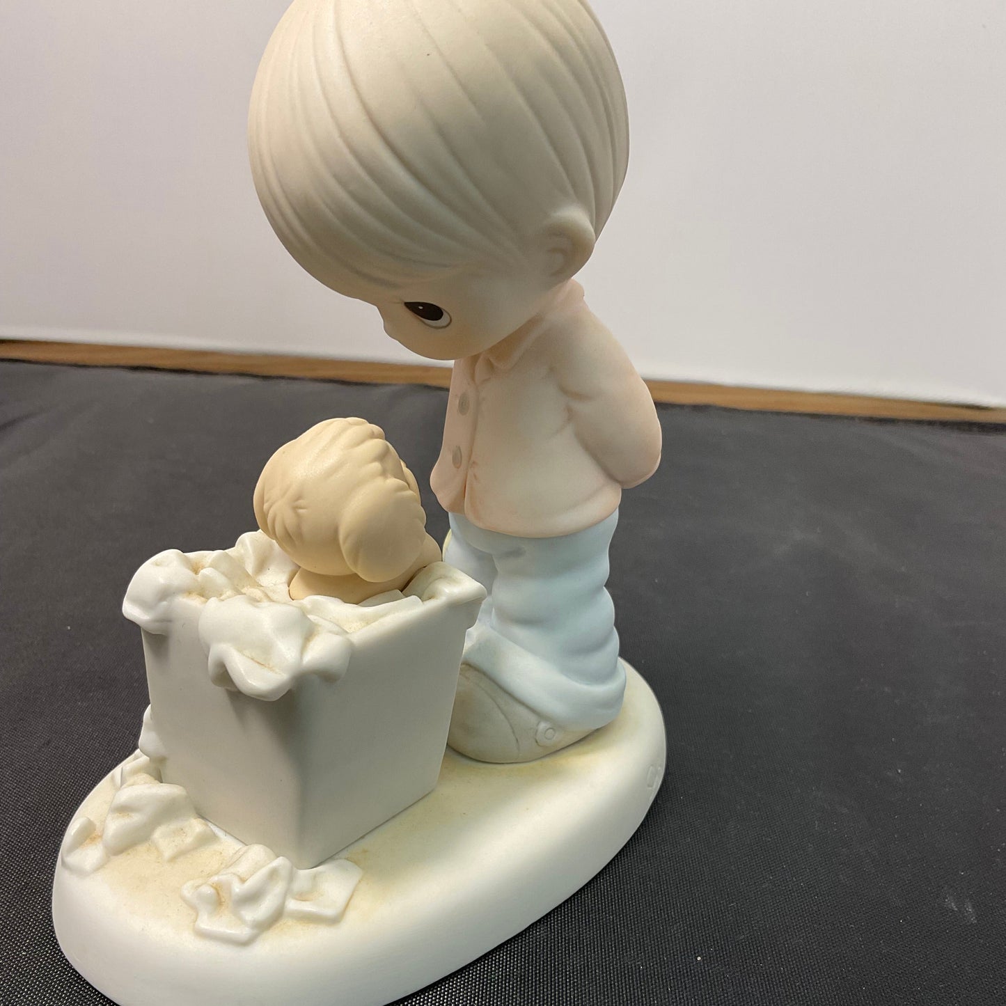 Precious Moments PM-882 "You Just Can't Chuck A Good Friendship" Figurine W/ Box