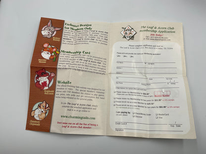 Collectible figurine kit from the Charming Tails collection by Fitz and Floyd