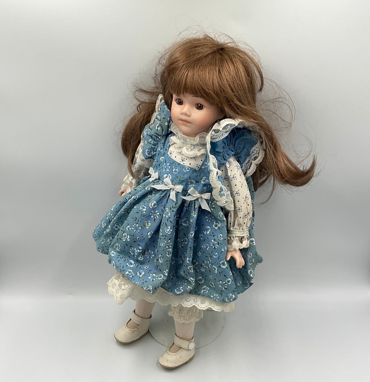 Vintage Porcelain Girl Doll Brown Hair Blue Foral Lace Dress Collectible