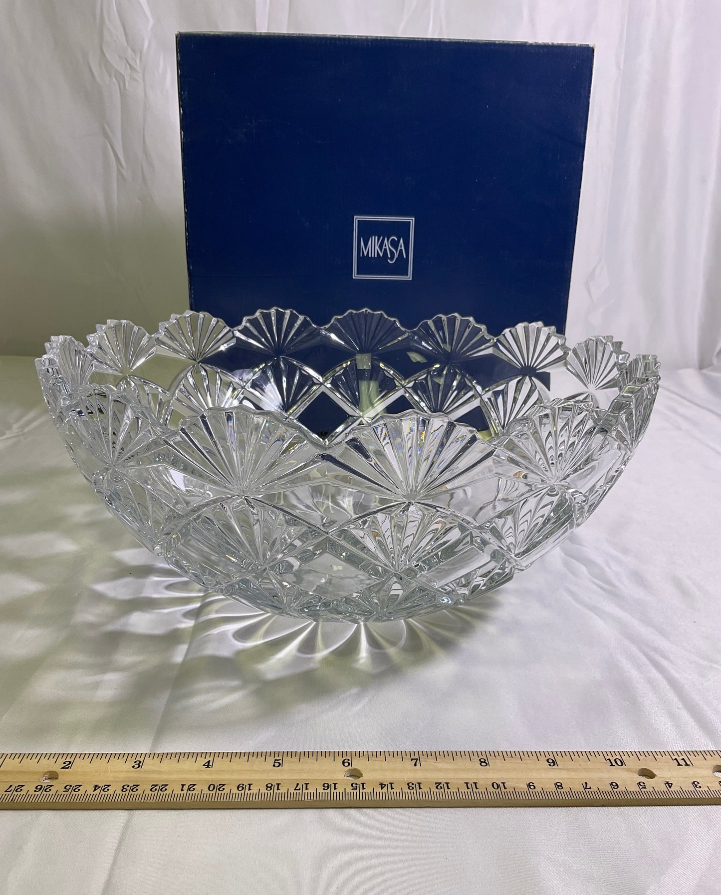 Mikasa Viceroy Crystal VT300/730 Centerpiece Bowl 12in