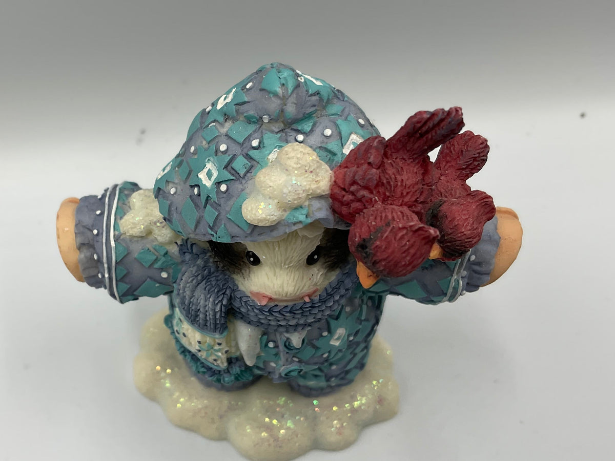 Enesco Mary's Moo Moos I Can't Moooove Cow Cardinal Figurine 1998 #372773