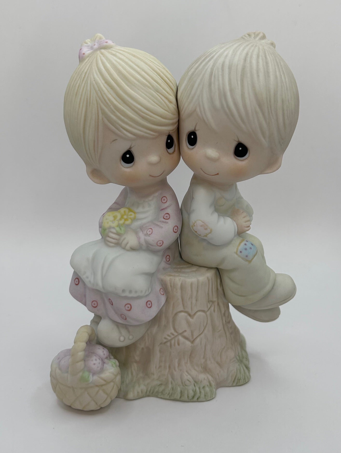 Precious Moments Vintage 1978 Love One Another Hand Painted Porcelain Collectible Figurine Original Box Mint