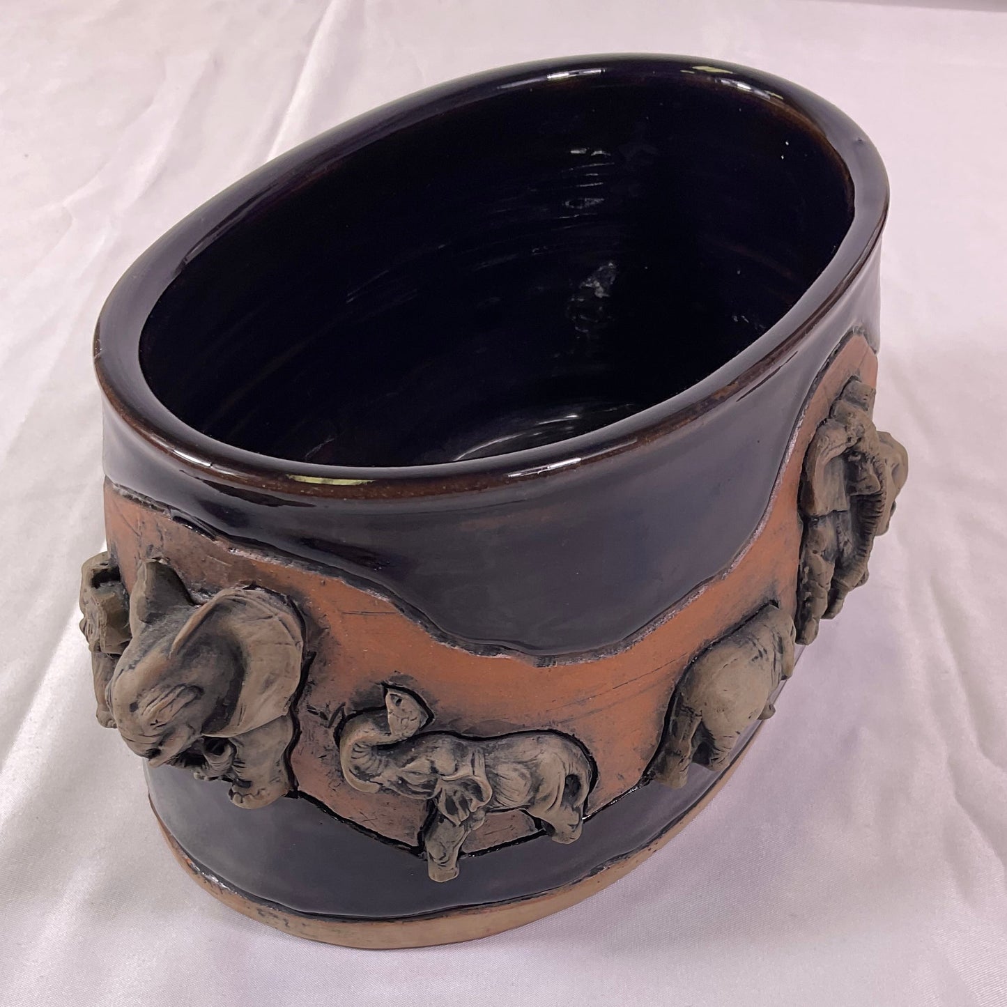 Leland G Shaw Studio Artist Signed High Relief Terra Cota Art Hand-Sculpted Elephants Warriors Planter Pot