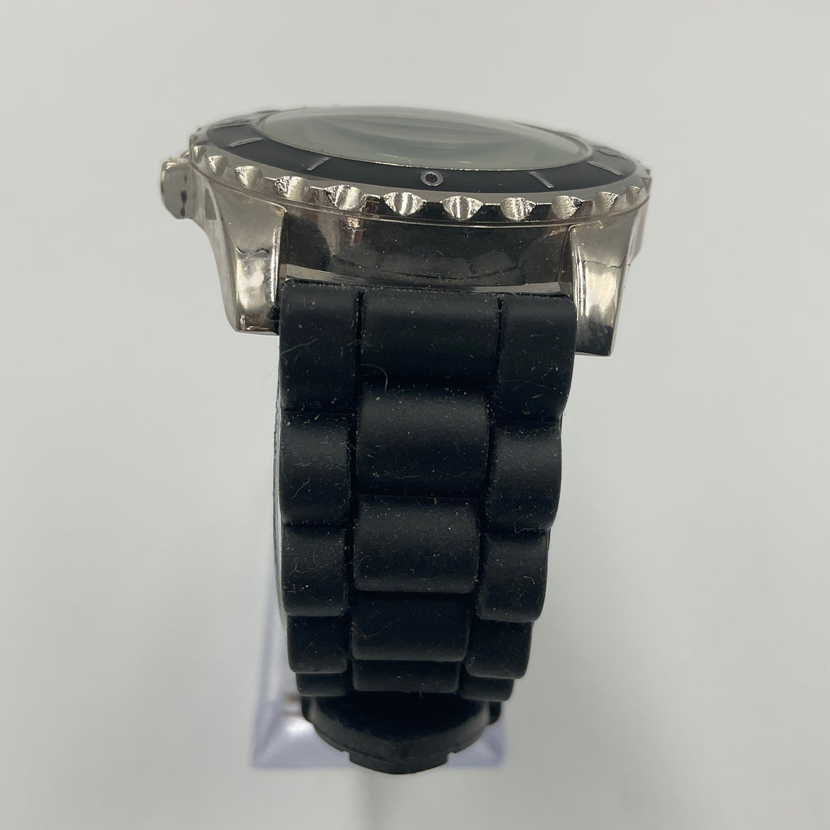 Vivian I Black Dial Quartz Sports Watch