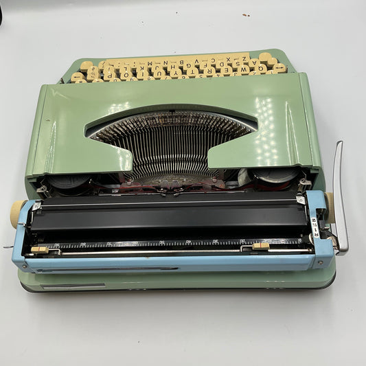 Vintage Sears Manual Portable Typewriter Pastel Green