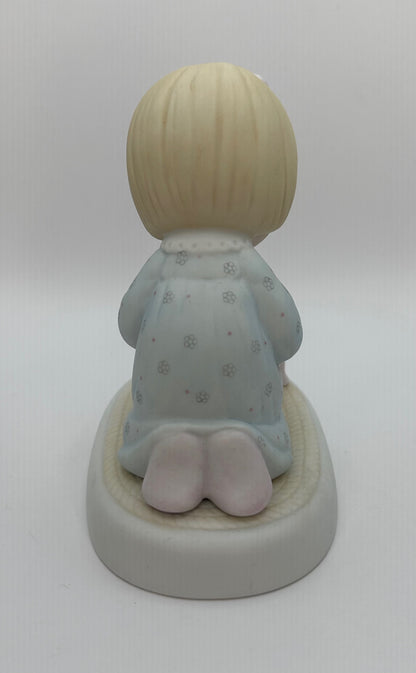Precious Moments Vintage 1983 Members Only Figurine Dawn's Early Light Orig Box