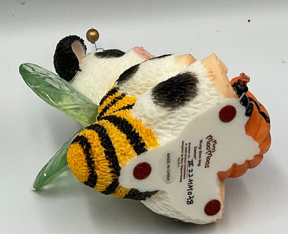Enesco Mary's Moo Moos Busy Bee-ing Sweet Halloween Cow Figurine #731811