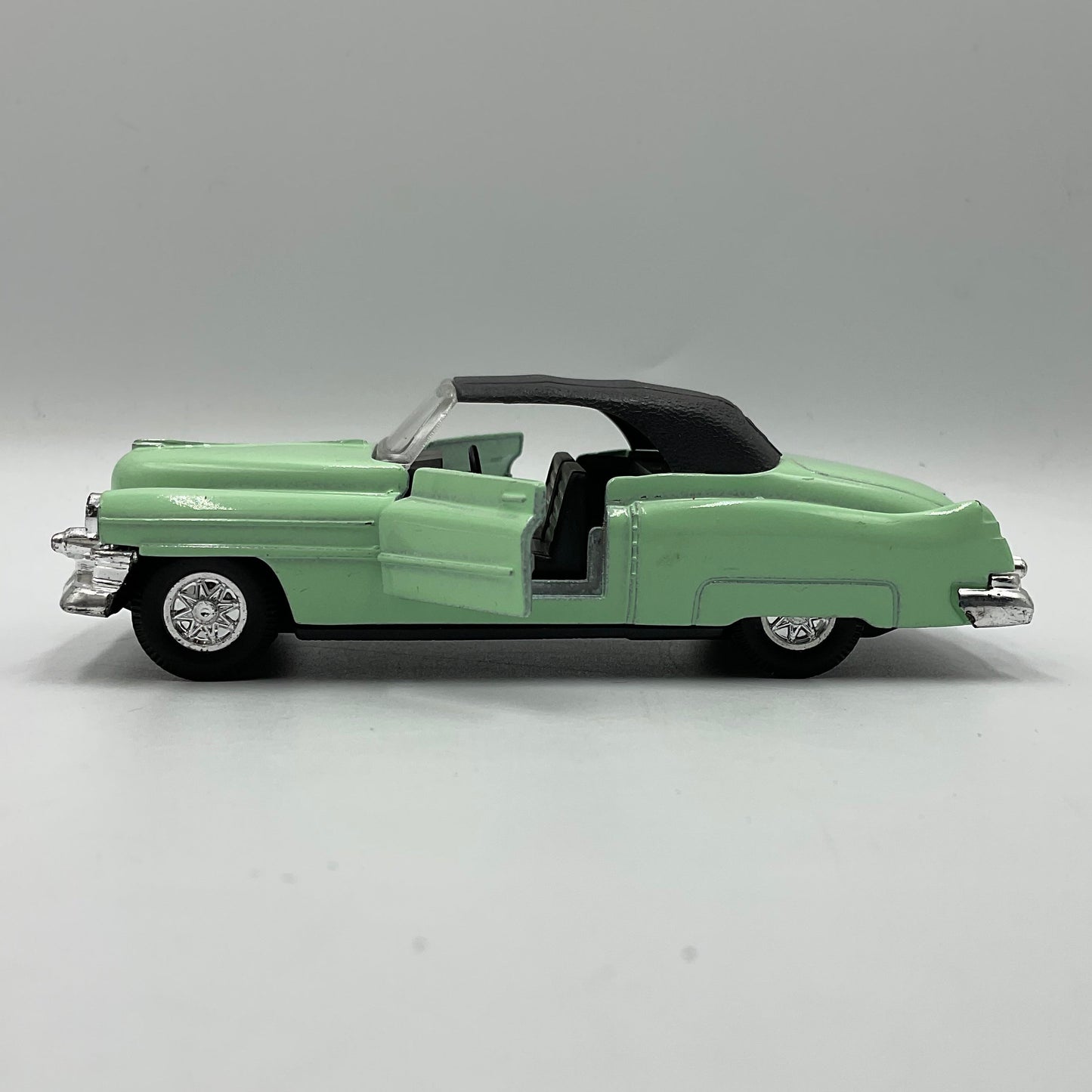 1955 1:34 Ford Thunder Welly No.9014 Die-Cast Scale Model Replica Car