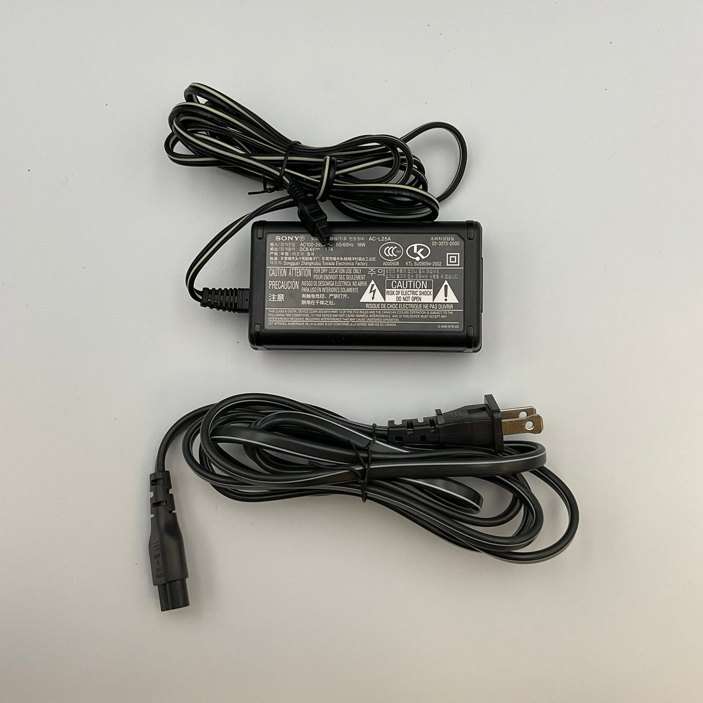 Sony Handycam DCR-DVD305 Video Camera Untested