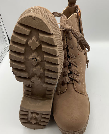 Rouge Helium Powerful Women's Shoe Size 9 Zipper Lace Up Boots Tan Brown