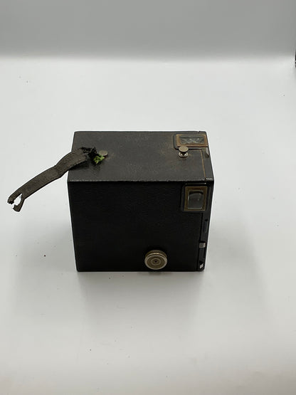 Eastman Kodak Vintage Brownie Target Six-16 Model Camera untested