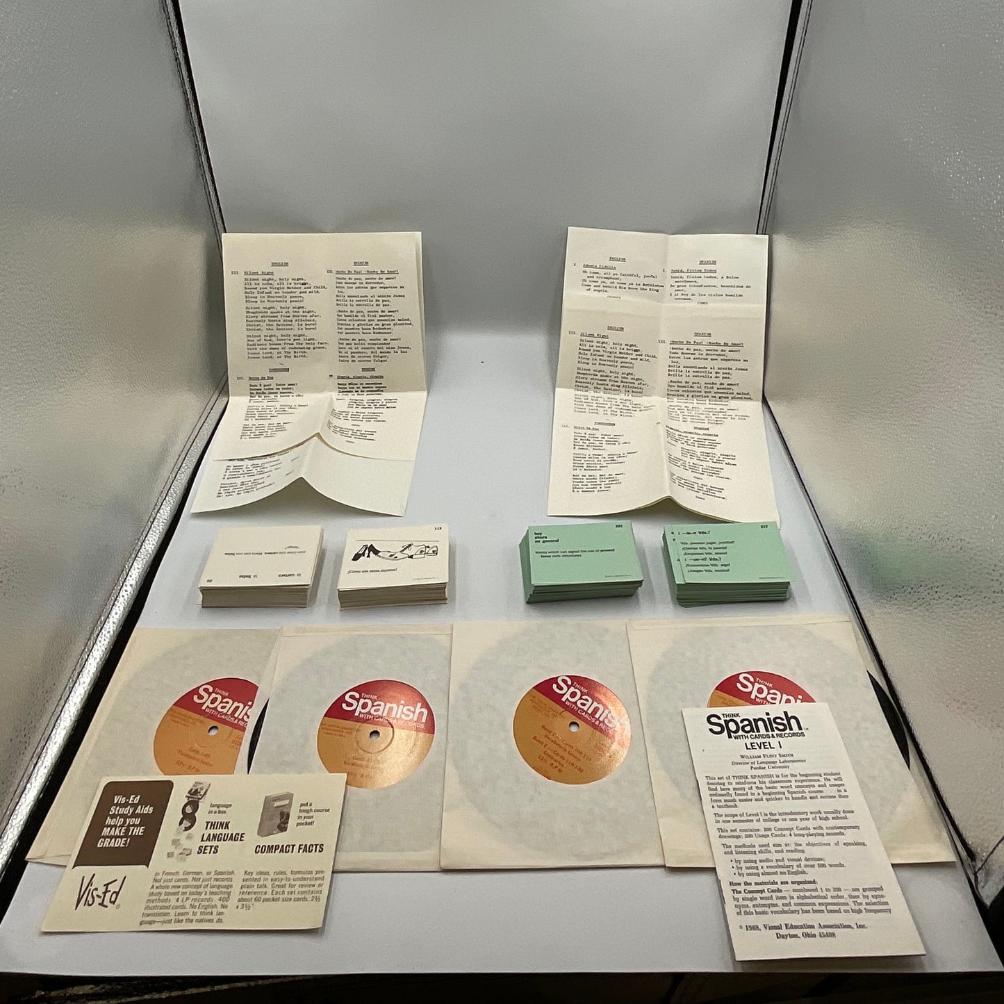 Ready JB Think Spanish with Cards & Records Level 1 Vis-ED