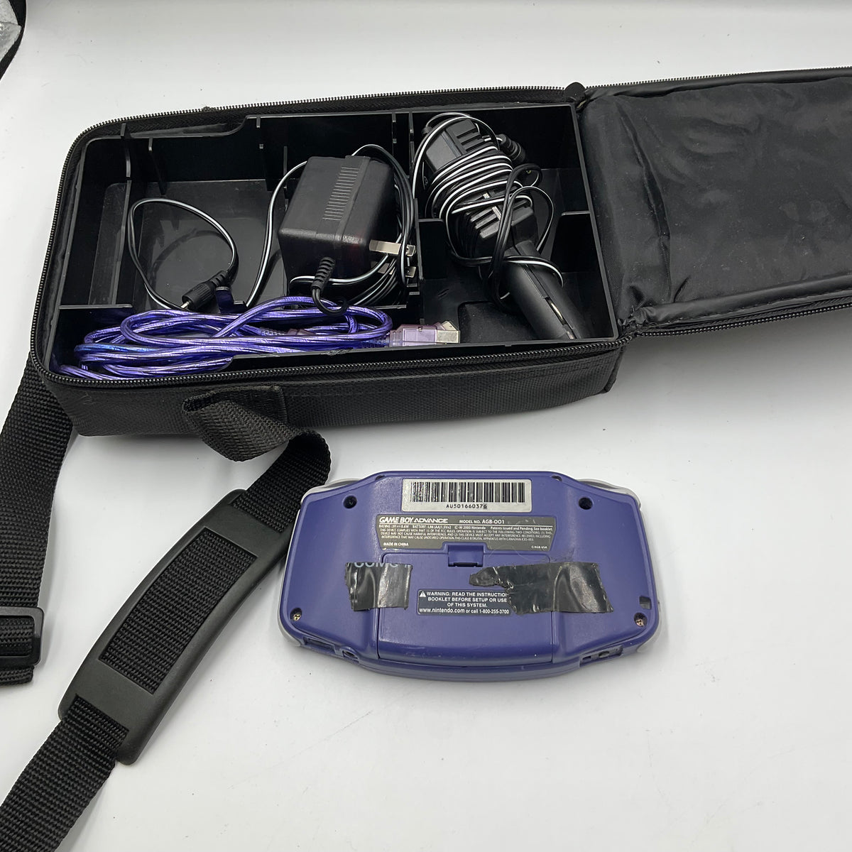 Nintendo Game Boy Advance Blue in Case