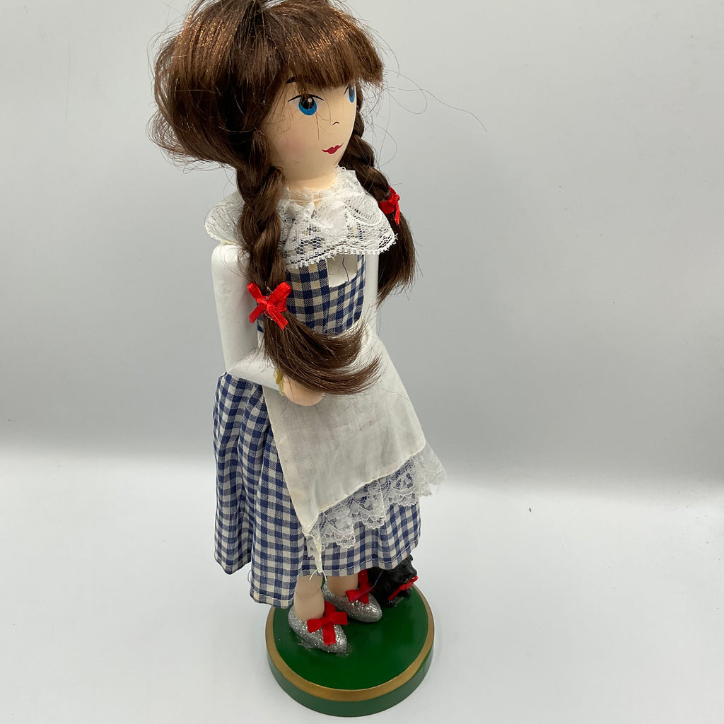 Dorothy And Toto 14 Inch Nutcracker