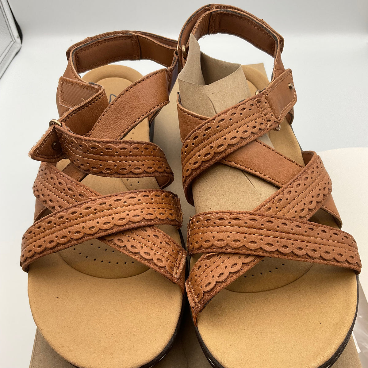 Clark’s Collection Laurieann Rena Tan Women's Size 8.5 M New in Box