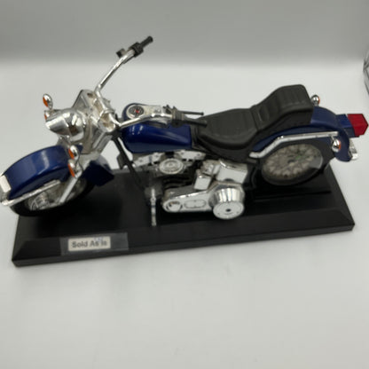 Harley Davidson Blue Maisto 1:18 Scale Die-cast Replica