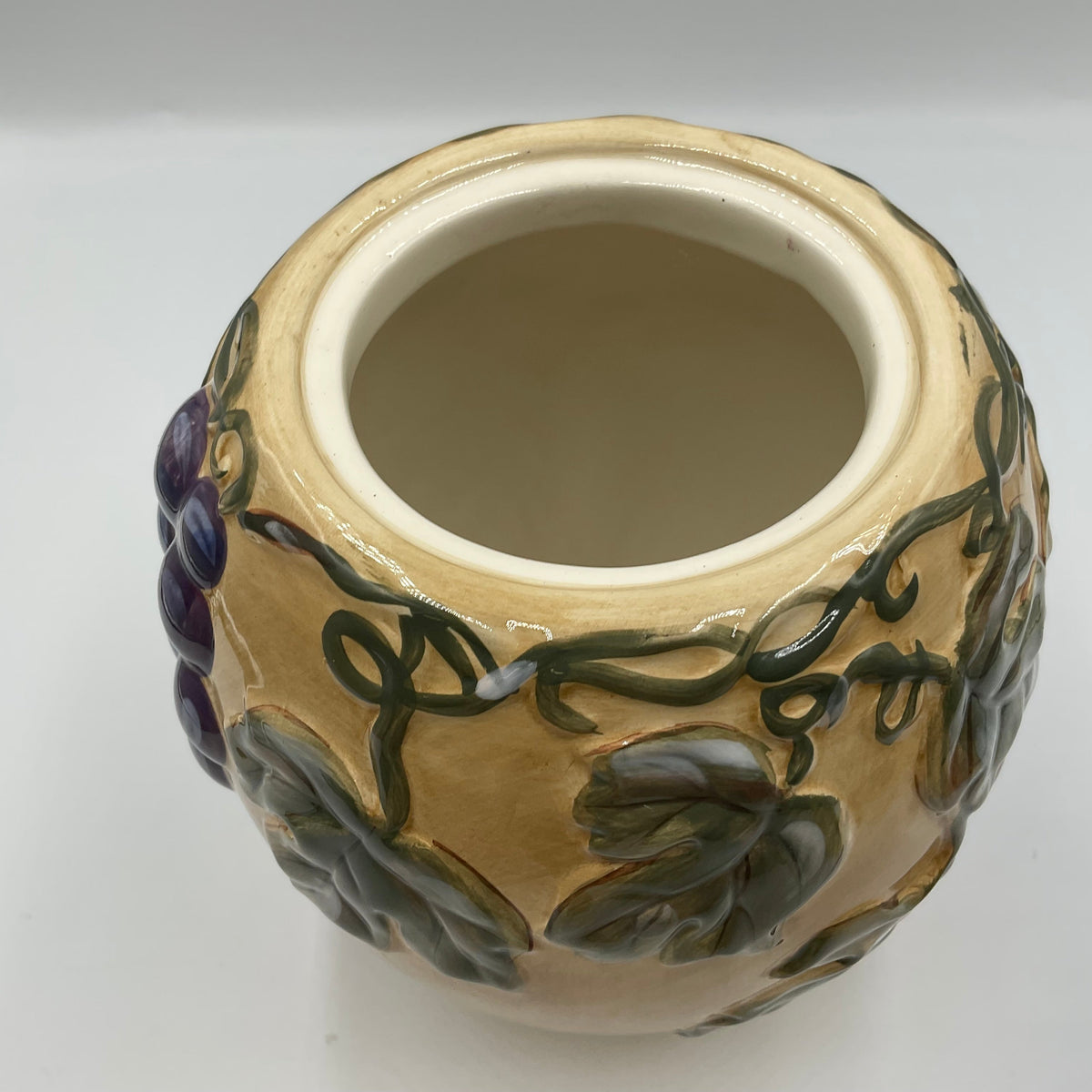 Meritage Ceramic Grape Vine Covered Canister Jar Raised Fruit Design